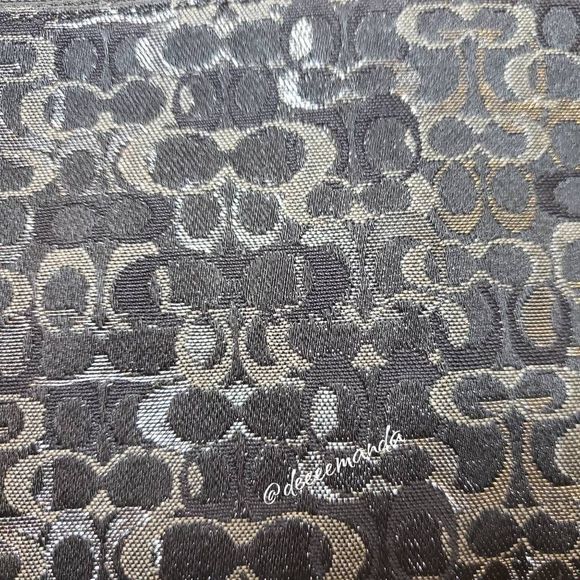 Coach Monogram Wristlet in Black Grey with Metallic Elements and leather strap - Picture 6 of 9